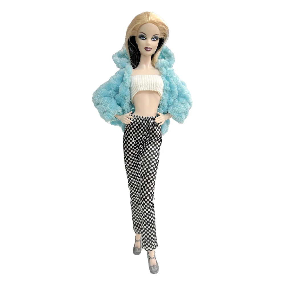 NK 1 комплект ежедневието сини дрехи 1x Палто, яке 1x Върховете 1x Панталони за момичета Дрехи ръчна изработка на кукли Барби Аксесоари Подарък играчка