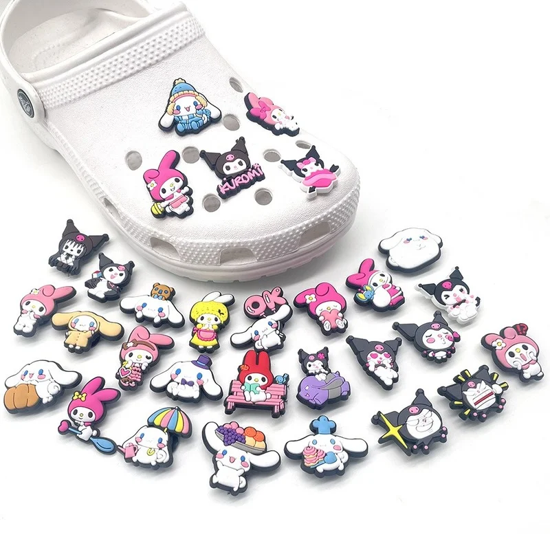 Ключодържатели за обувки от анимационни серии Sanrio, аксесоари за декорация със собствените си ръце, сандали My Melody Kuromi, декорации за подаръци Crocs Kids